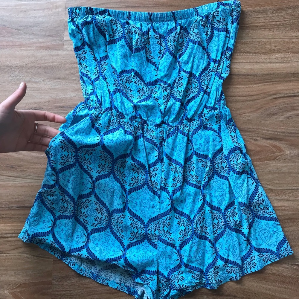Strapless Romper - Picture 2 of 5